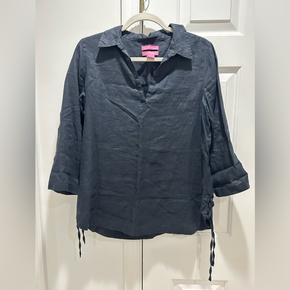 Isaac Mizrahi V-Neck Collared shirt with Side Ties